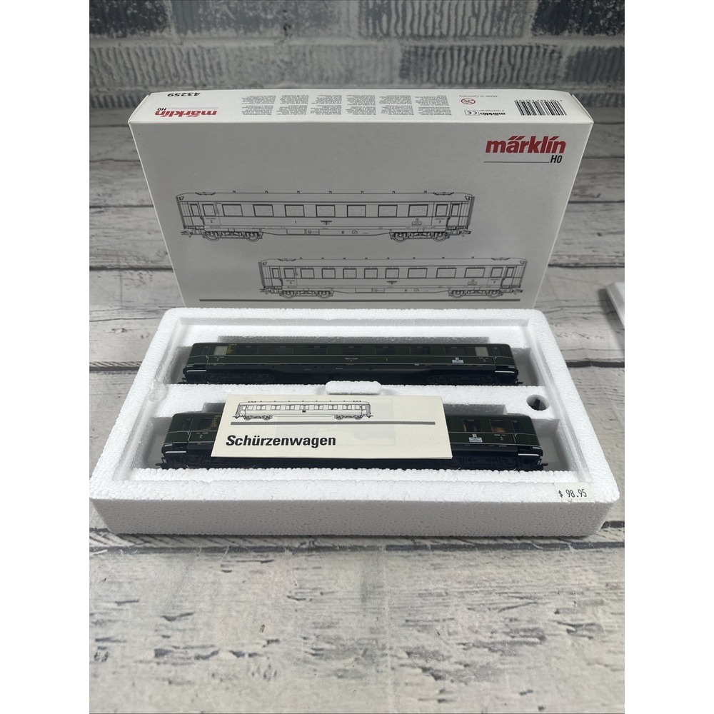 Marklin HO 43259 Berlin-Hamburg  Express Passenger Car Set New Open Box